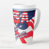 Amerikaanse thuisbasis van de vlag van de Brave Latte Mok (Rechterhoek)