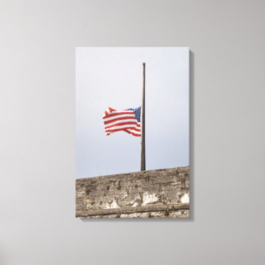 Amerikaanse vlag bij Half Mast (Verenigde Staten) Canvas Afdruk (Voorkant)
