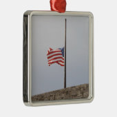 Amerikaanse vlag bij Half Mast (Verenigde Staten) Metalen Ornament (Rechts)