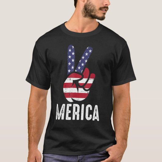 Amerikaanse vlag en patriottisch vredesteken hand  t-shirt (Voorkant)
