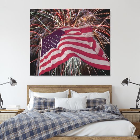 Amerikaanse vlag en vuurwerk canvas afdruk (Insitu (Slaapkamer))