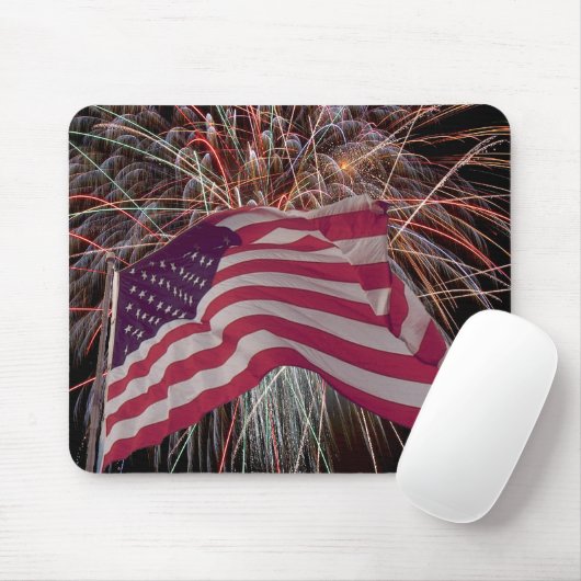 Amerikaanse vlag en vuurwerk muismat (Met muis)