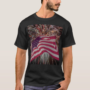 Amerikaanse vlag en vuurwerk t-shirt