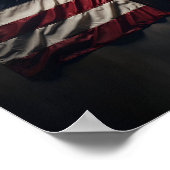 Amerikaanse vlag gedrapeerd over Christelijk cross Poster (Hoek)