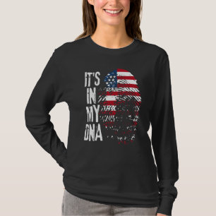 Amerikaanse vlag in mijn DNA-vingerafdrukpatriotti T-shirt