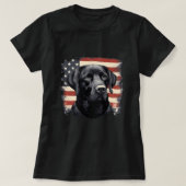 Amerikaanse vlag Lab eigenaar Black Labrador opgeh T-shirt (Design voorkant)
