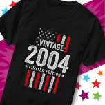 Amerikaanse Vlag Limited Edition Stars Vintage 200 T-shirt<br><div class="desc">Deze verjaardagsontwerp uit 2004 is perfect voor veteranen,  politie,  militair,  actief dienend personeel of elke patriottische Amerikaan geboren in 2004! Kenmerken 'Vintage 2004 Limited Edition' met een gedistresseerde vintage stijl Amerikaanse vlag grafisch.</div>