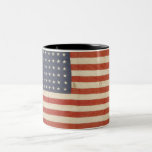 Amerikaanse vlag met 48 sterren tweekleurige koffiemok<br><div class="desc">De vlag met 48 sterren vloog van 1912,  na de toelating van Arizona,  tot 1959,  toen Alaska de 49e staat werd.</div>