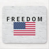 Amerikaanse vlag met Freedom Tekst op berk Muismat (Voorkant)
