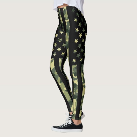 Amerikaanse vlag met groene camo leggings (Links)