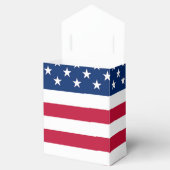 Amerikaanse vlag met patriottische sterren en stre bedankdoosjes (Geopend)