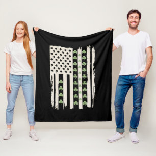 Amerikaanse vlag met shamrocks voor St. Patricks Fleece Deken