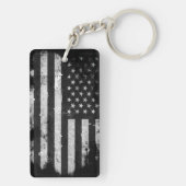 Amerikaanse vlag met zwarte en witte vlag sleutelhanger (achterkant)