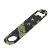 Amerikaanse vlag militaire digitale camouflage speed flessenopener (Voorkant Gekanteld)