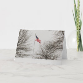 Amerikaanse vlag op een besneeuwde dag feestdagen kaart