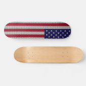 Amerikaanse vlag op koolstofvezel zoals afdrukken skateboard (Horizontaal)