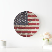 Amerikaanse vlag op oude houten korrel grote klok (Huis)