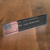 Amerikaanse vlag op oude houten korrel naambordje (Zijkant)