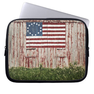 Amerikaanse vlag op schuur geschilderd laptop sleeve
