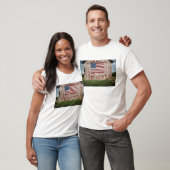 Amerikaanse vlag op schuur geschilderd t-shirt (Unisex)