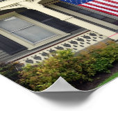 Amerikaanse vlag op veranda in Vermont Poster (Hoek)