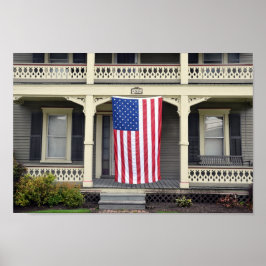 Amerikaanse vlag op veranda in Vermont Poster