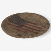 Amerikaanse vlag over rustiek hout Verenigde State Papieren Bordje (Gekanteld)