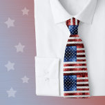 Amerikaanse vlag rode witte snuitjes stropdas<br><div class="desc">Faux mousserend cadeau voor haar. Sparkly America,  4e juli,  witte gelige sterren en mousserende strepen. Levendige Amerikaanse vlag in rode,  witte en blauwe faux sparkles. We gebruiken foto's van spinkelingen.</div>