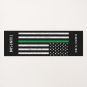 Amerikaanse vlag Thin Green Line Disted Name (Hand Yogamat (Achterkant (horizontaal))
