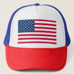 Amerikaanse vlag Trucker Hat Verenigde Staten van  Trucker Pet<br><div class="desc">Verenigde Staten - Verenigde Staten - Vlag - Patriottisch - Onafhankelijkheidsdag - 4 juli - - Kies / voeg uw unieke tekst / kleur / Afbeelding toe - maak uw speciale cadeautje - vergroot en beweeg of verwijder elementen / afbeelding met aanpassingsgereedschap. U kunt design ook overbrengen naar meer dan...</div>