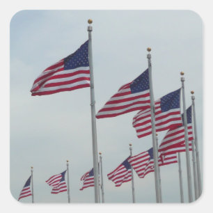 Amerikaanse vlaggen bij het Washington Monument Vierkante Sticker