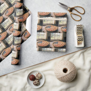 Amerikaanse Vlagkorst op Aardbeientaart Cadeaupapier
