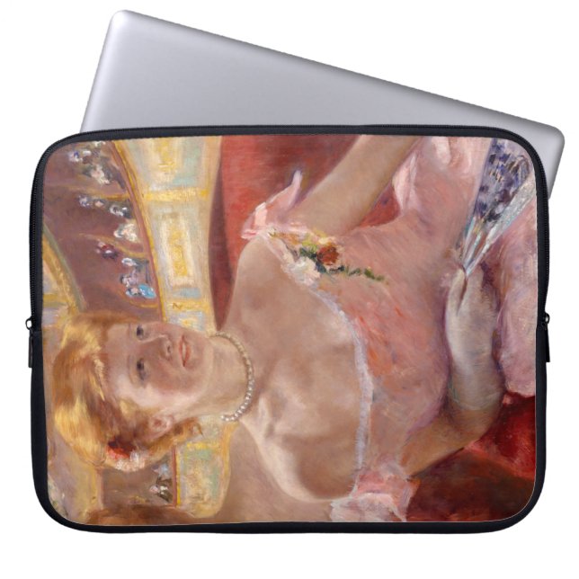 Amerikaanse vrouw met een parelachtig Ketting en e Laptop Sleeve (Voorkant)