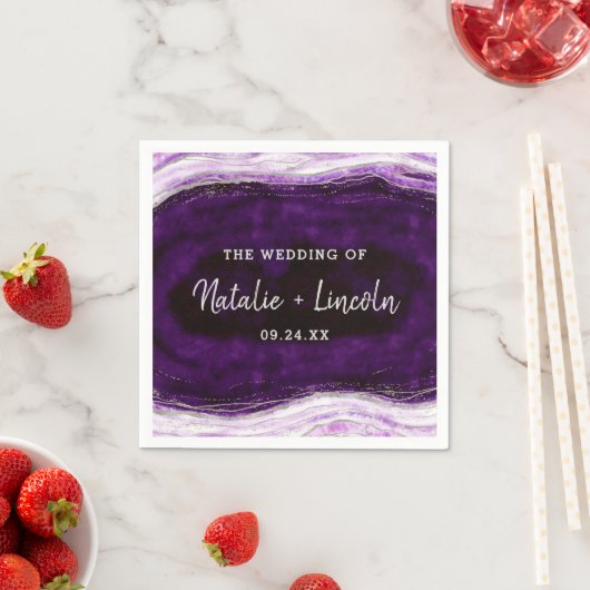 Amethist Paarse & Zilveren Geode Bruiloft Monogram Servet (Insitu)