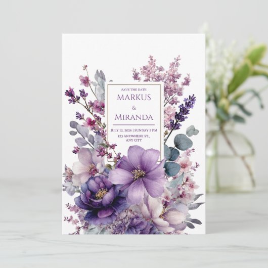 Amethyst Garden Purple and Pink Floral Wedding Kaart (Staand voorkant)