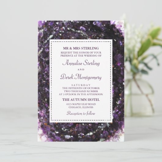 Amethyst Geode | Uitnodiging tot gewelddadige wedd (Staand voorkant)