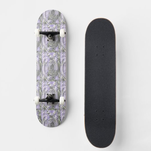 Amethyst Swirl Skateboard (Voorkant)