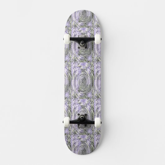 Amethyst Swirl Skateboard (Voorkant)