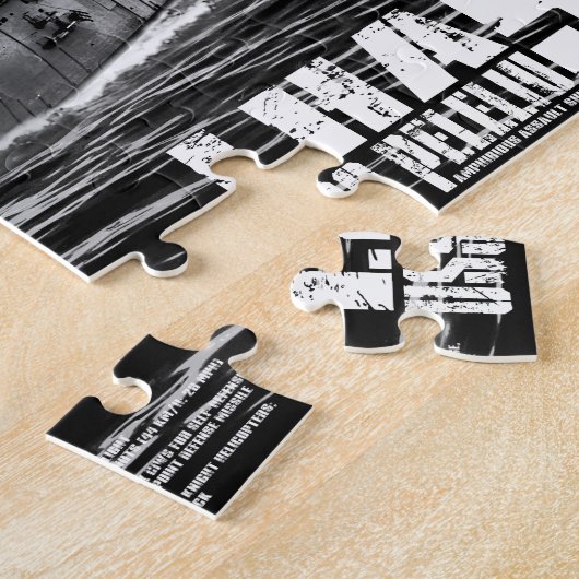 Amfibisch aanvalsschip Peleliu Fuji puzzle Legpuzzel (Zijkant)