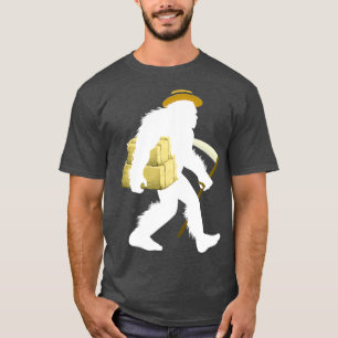 Amish Bigfoot Boer Cryptid Farming Sasquatch T-shirt