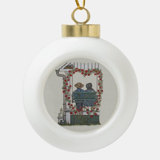 Amish Couple on Porch Swing Keramische Bal Ornament (Voorkant)