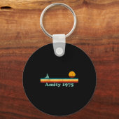 Amity 1975 Retro Sailboat And Sunset Design Idea Sleutelhanger (Voorkant)