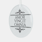 Amor Vincit Omnia Love verovert alle Latijnse zinn Glas Ornament (Voorkant links)