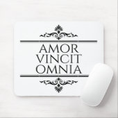 Amor Vincit Omnia Love verovert alle Latijnse zinn Muismat (Met muis)
