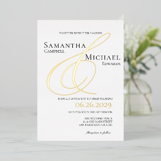Ampersand Elegant Gouden en Witte Moderne Trouwkaa Folie Uitnodiging (Staand Voorkant)