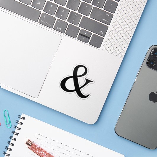 Ampersand-teken Sticker (Laptop met iPhone)