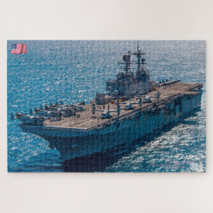 AMPHIBIOUS ASSAULT SHIP - LHD 6 (20x30 INCH) Legpuzzel