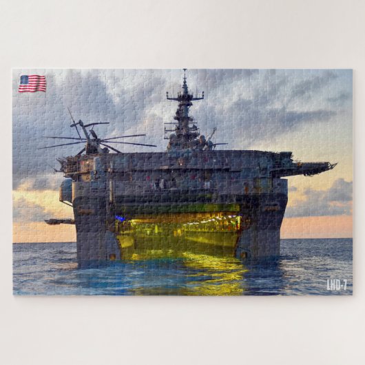 AMPHIBIOUS ASSAULT SHIP - LHD 7 (20x30 INCH) Legpuzzel (Horizontaal)