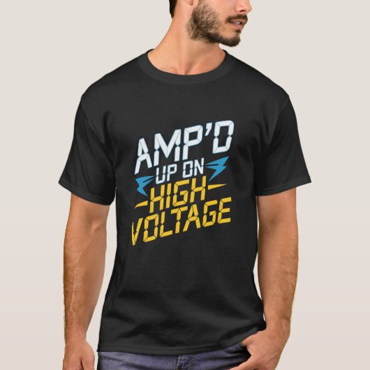 Ampu2019d Opgeleid in hoogspannings digitale stroo T-shirt (Voorkant)