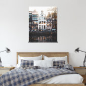 Amsterdam Gebouwen op het Kanaal, Stretched Canvas Afdruk (Insitu (Slaapkamer))